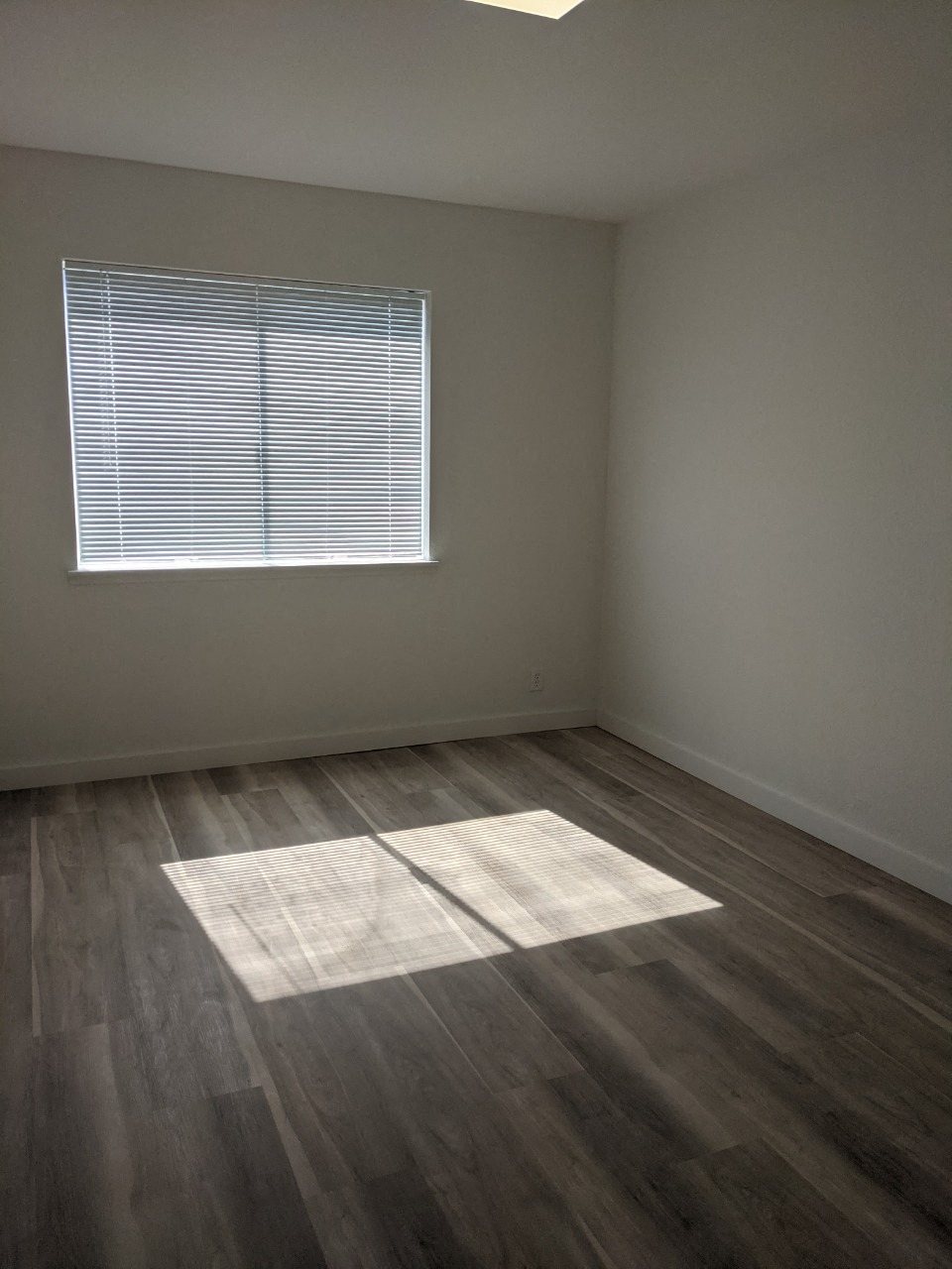 3761 Harrison Street Apartments photo 5